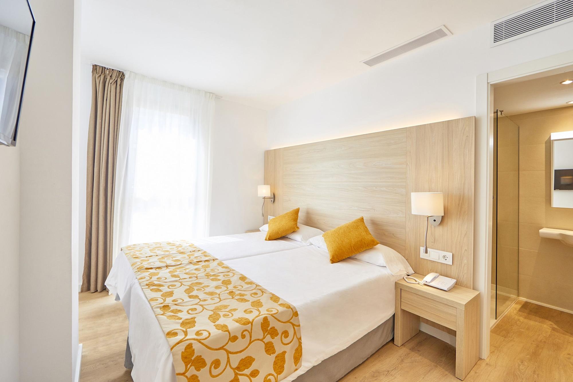 Hotel Ilusion Moreyo - Adults Only Cala Bona  Bagian luar foto