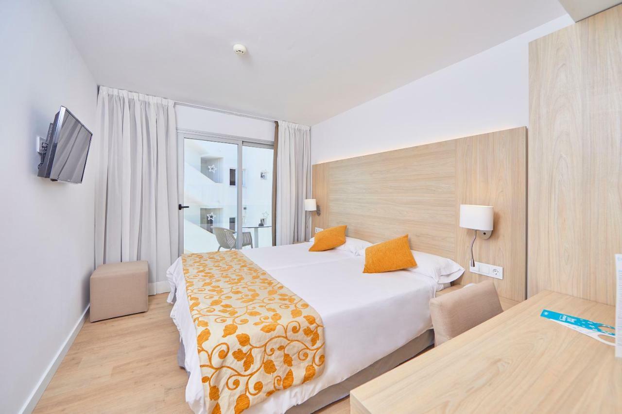 Hotel Ilusion Moreyo - Adults Only Cala Bona  Bagian luar foto